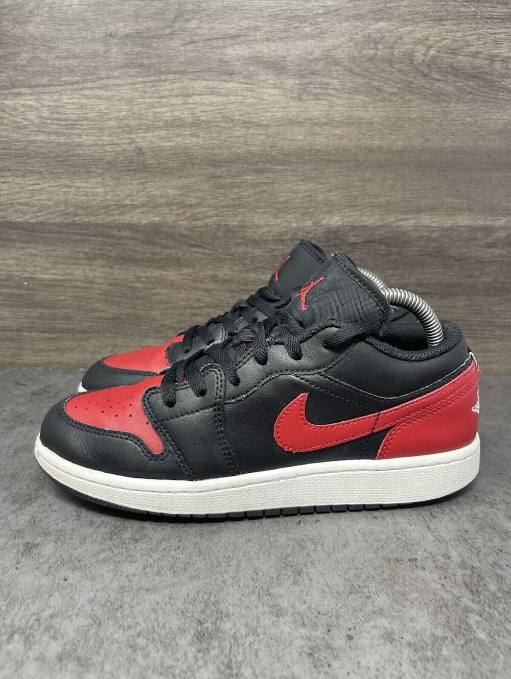 Air Jordan 1 Low Bred Size 6Y Kids Black Varsity Red White 553560-067